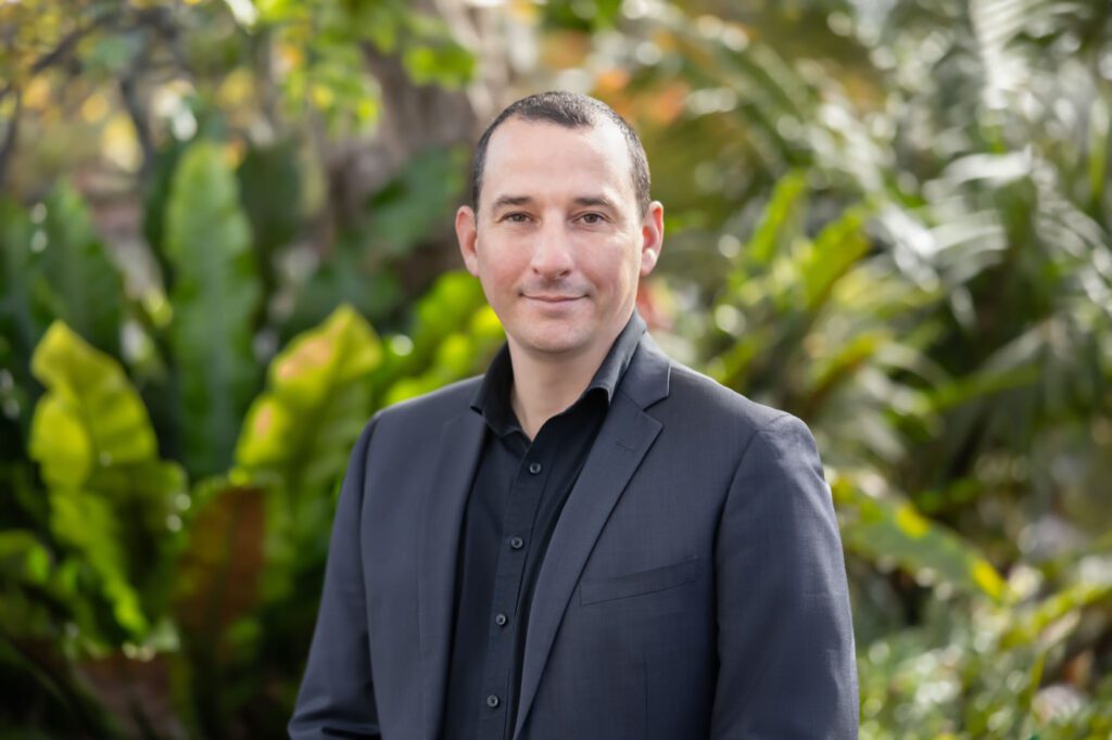 Darren Maxwell